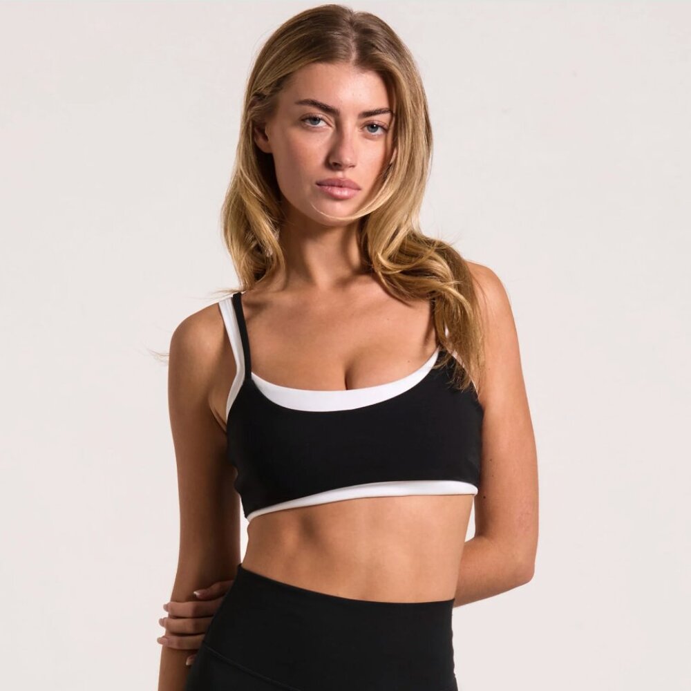 Form Layered Bra in Black  SZ S